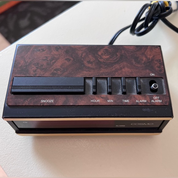 Cosmo Vintage Alarm Clock 1980s - Picture 2 of 3